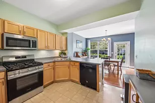 612 Shakespeare Dr, Grayslake, IL 60030 - Photo 3