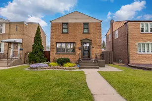 5113 S Mayfield Ave, Chicago, IL 60638 - Photo 1