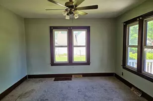 167 N Park St, Hoyleton, IL 62803 - Photo 9