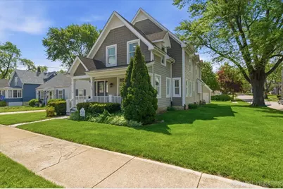 534 Walnut Street, Batavia, IL 60510 - Photo 1