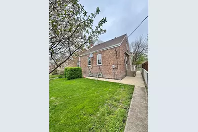 11322 S Avenue G, Chicago, IL 60617 - Photo 13