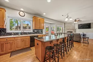 137 Oak Ave, Wood Dale, IL 60191 - Photo 7