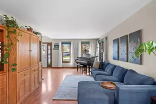 1266 Sagebrush Trail, Cary, IL 60013 - Photo 5