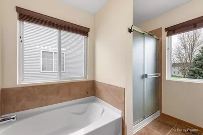 987 Valley Stream Drive, Pingree Grove, IL 60140 - Photo 17