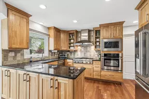 4115 Bristol Ct, Northbrook, IL 60062 - Photo 11