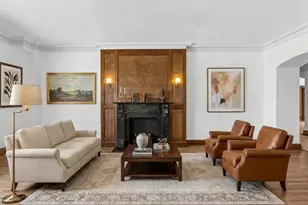 2912 N Commonwealth Ave, Chicago, IL 60657 - Photo 11