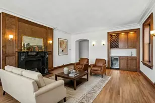 2912 N Commonwealth Ave, Chicago, IL 60657 - Photo 5
