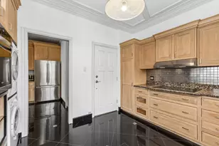 2912 N Commonwealth Ave, Chicago, IL 60657 - Photo 19