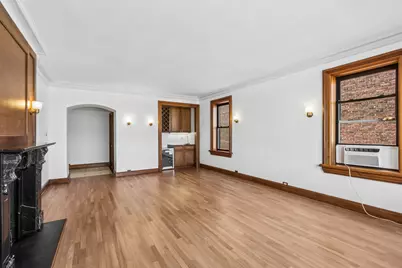 2912 N Commonwealth Avenue #7D, Chicago, IL 60657 - Photo 9