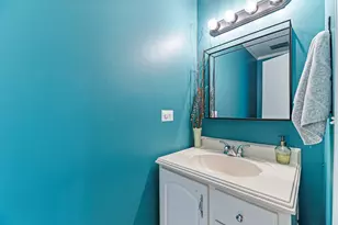 417 Verde Dr, Schaumburg, IL 60173 - Photo 9