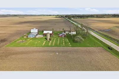 12228 Black Road, Morrison, IL 61270 - Photo 29