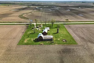 12228 Black Rd, Morrison, IL 61270 - Photo 27