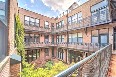 2250 W Ohio Street #209, Chicago, IL 60612 - Photo 3