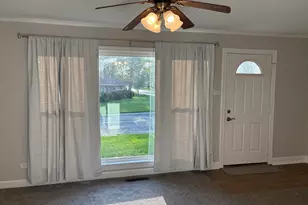 425 Neosho St, Park Forest, IL 60466 - Photo 7