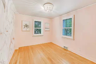 11000 S Trumbull Ave, Chicago, IL 60655 - Photo 43