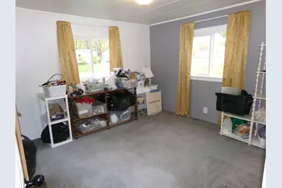 1104 Van Buren Avenue, Sandoval, IL 62882 - Photo 17