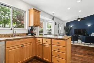 1181 Regent Dr, Mundelein, IL 60060 - Photo 11