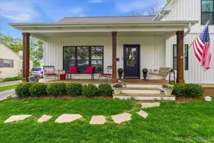 728 N Lincoln Ave, Geneva, IL 60134 - Photo 3