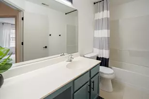 609 Arbor Cir, Lakemoor, IL 60051 - Photo 21