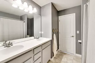 735 Glenwood Dr, South Elgin, IL 60177 - Photo 25