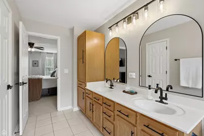 628 Manhattan Circle, Oswego, IL 60543 - Photo 23