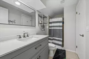 39 Boxwood Ln, Cary, IL 60013 - Photo 15