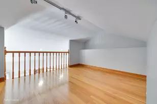 9021 Keeler Ave, Skokie, IL 60076 - Photo 21