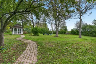 28364 N Lakeview Cir, McHenry, IL 60051 - Photo 31