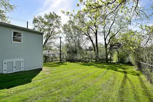 377 E Montana Ave, Glendale Heights, IL 60139 - Photo 27