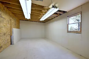 377 E Montana Ave, Glendale Heights, IL 60139 - Photo 25