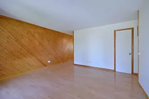 377 E Montana Ave, Glendale Heights, IL 60139 - Photo 5