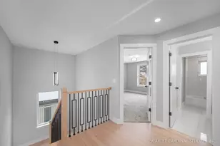 100 E Adams Ave, Villa Park, IL 60181 - Photo 13