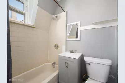 920 N Kedvale Avenue, Chicago, IL 60651 - Photo 15