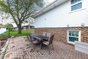 15542 Catalina Ct, Orland Park, IL 60462 - Photo 49