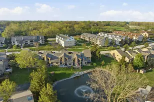 9081 Del Prado Dr, Palos Hills, IL 60465 - Photo 37