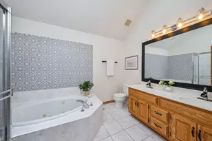 635 Samantha Cir, Geneva, IL 60134 - Photo 13