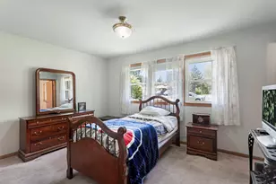 205 Oak Ave, Westmont, IL 60559 - Photo 17