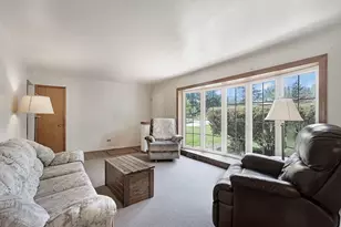 205 Oak Ave, Westmont, IL 60559 - Photo 11