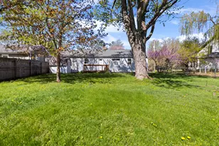 417 N Prairie St, Rockton, IL 61072 - Photo 25