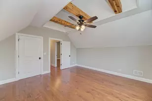 2838 N Hamlin Ave, Chicago, IL 60618 - Photo 37