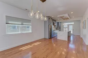 2838 N Hamlin Ave, Chicago, IL 60618 - Photo 9