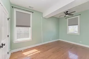 2838 N Hamlin Ave, Chicago, IL 60618 - Photo 29