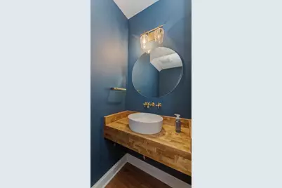2838 N Hamlin Avenue, Chicago, IL 60618 - Photo 13