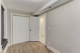 2838 N Hamlin Ave, Chicago, IL 60618 - Photo 51