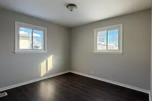 155 W Wayne Pl, Wheeling, IL 60090 - Photo 13