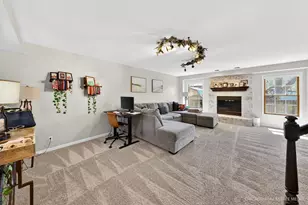 146 McLaren Dr, Sycamore, IL 60178 - Photo 3