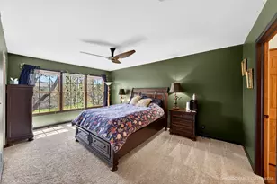 146 McLaren Dr, Sycamore, IL 60178 - Photo 15