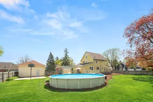 155 Maple St, Sugar Grove, IL 60554 - Photo 33