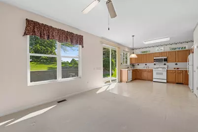 13232 Indiana Court, Huntley, IL 60142 - Photo 11
