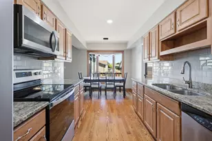 400 Banbury Ave, Elk Grove Village, IL 60007 - Photo 9